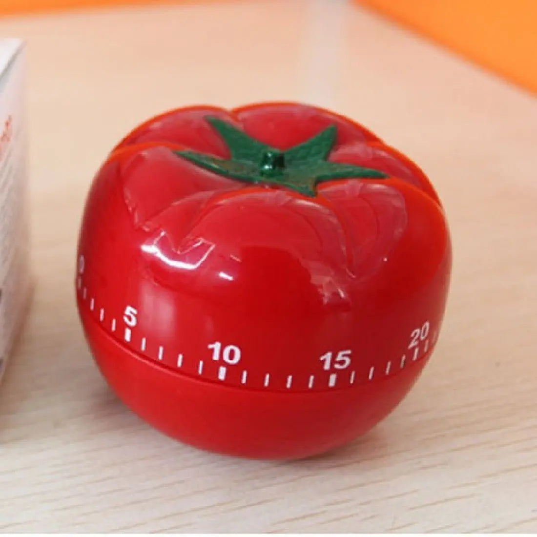 Minuteur de cuisine en forme de tomate